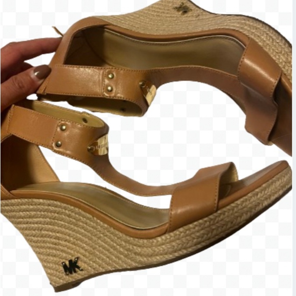 Michael kors wedge s9